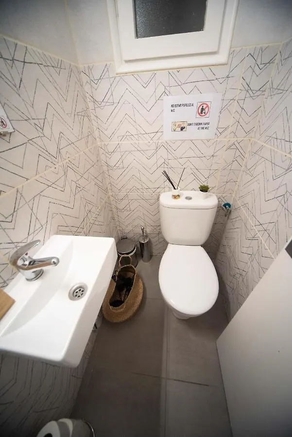 By Port Vell Rooms 0*, Barcelona Spain